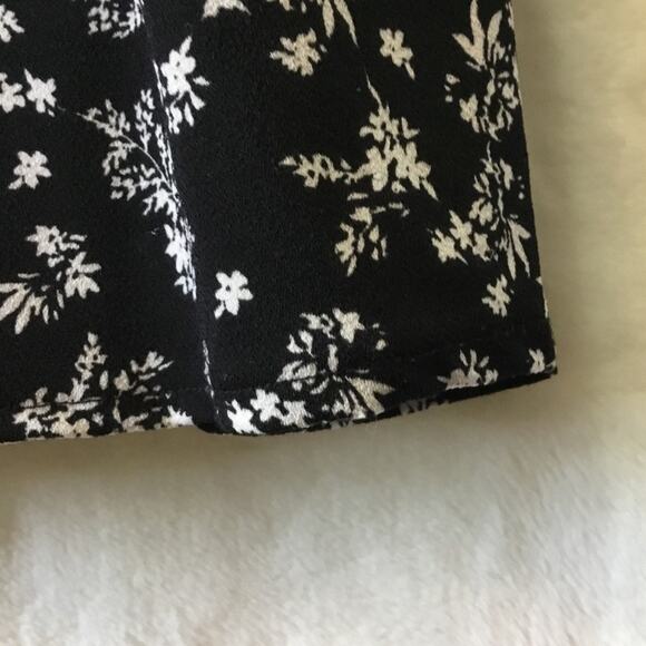 MNG Black Ruffle Cap Sleeve Floral Mini Dress - Picture 5 of 14